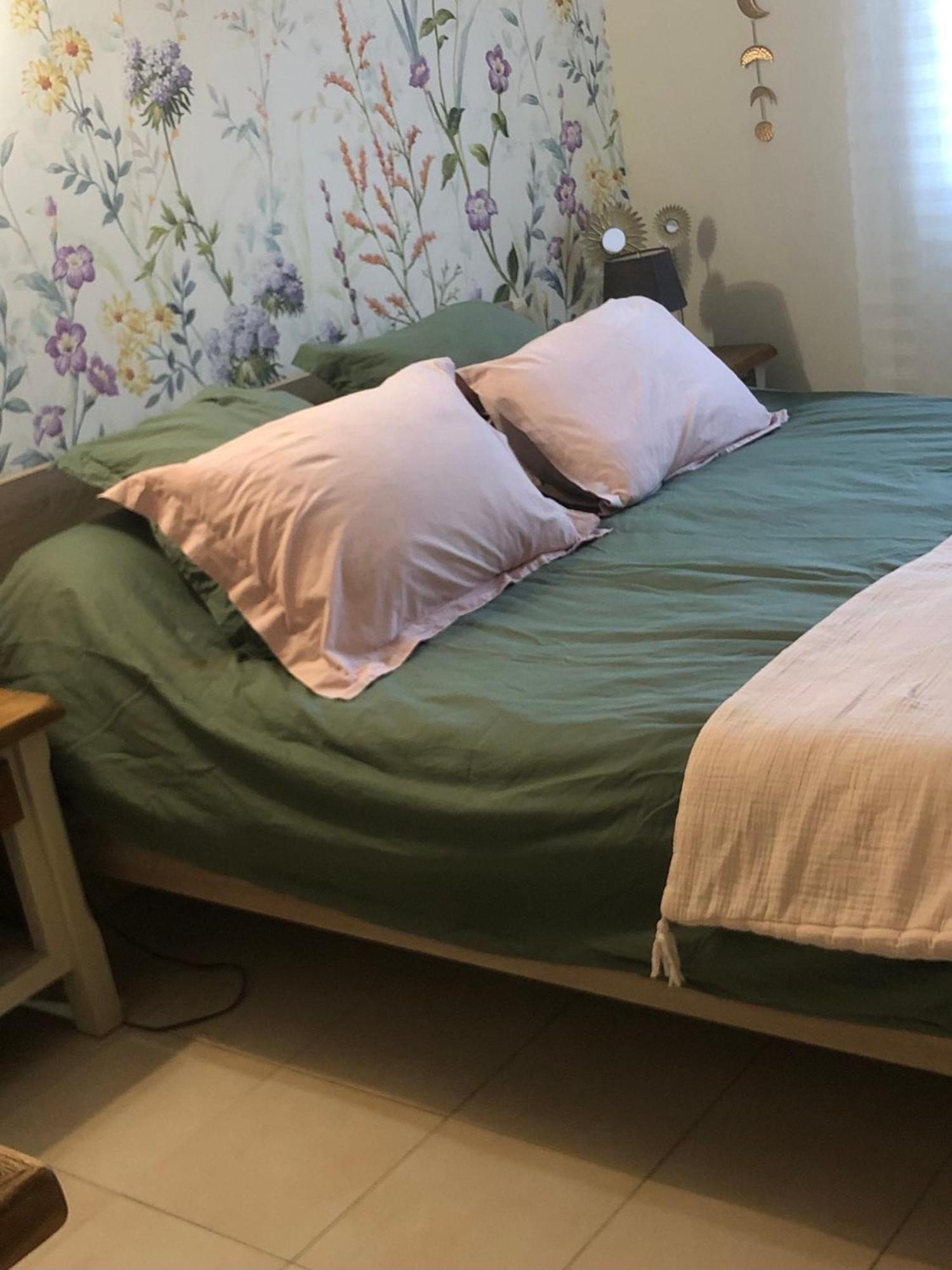 Au Bord De L Eau Bed and Breakfast Surba Exteriör bild